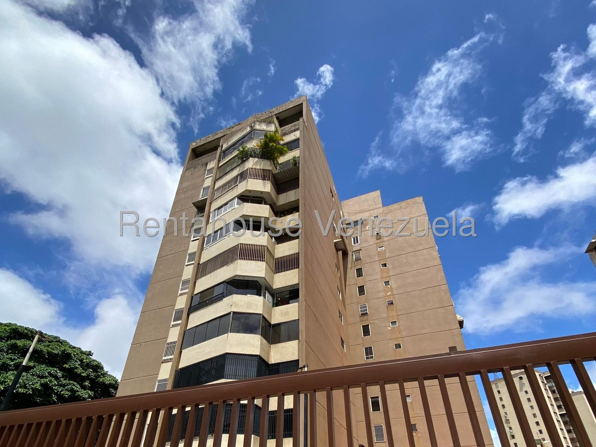Apartamento en alquiler en Colinas de Bello Monte - Foto 1