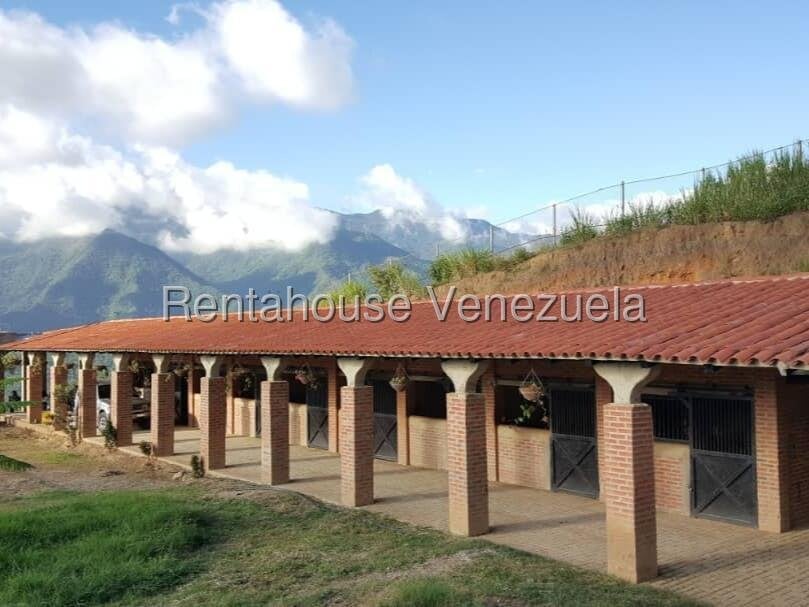 Terreno en venta en Parque Caiza - Foto 1