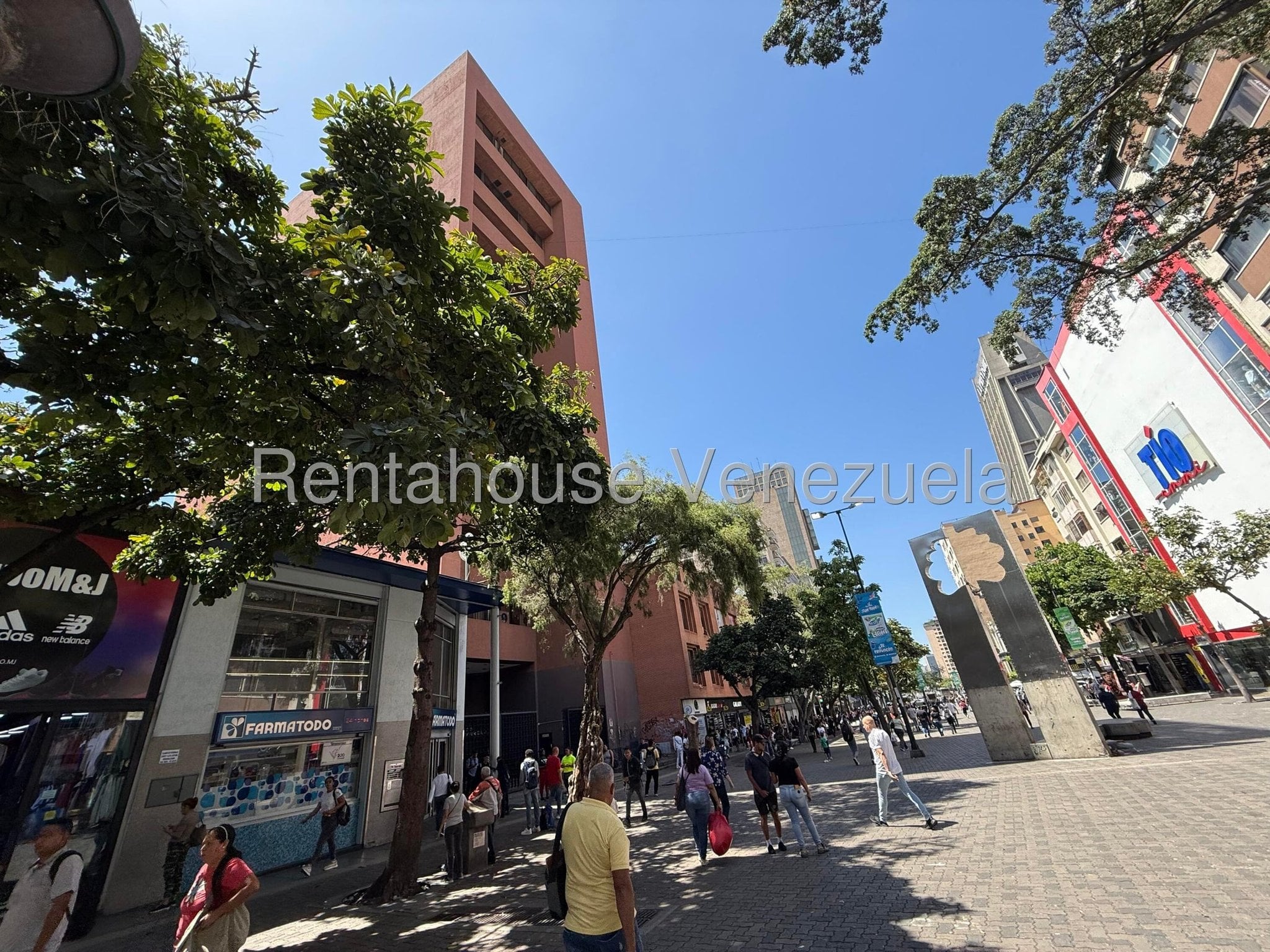 Oficina en venta en Sabana Grande - Foto 1