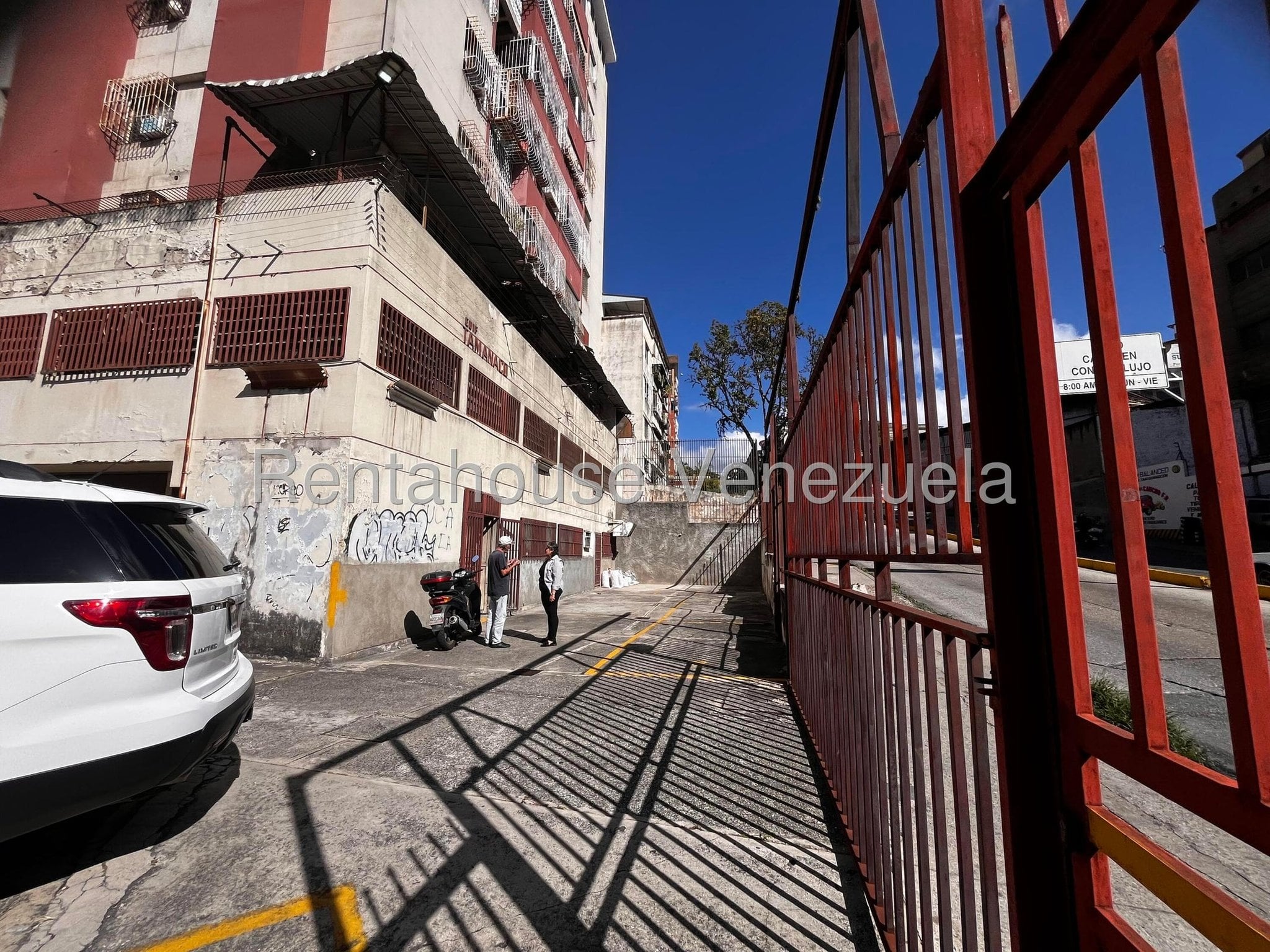 Edificio en venta en El Llanito - Foto 1
