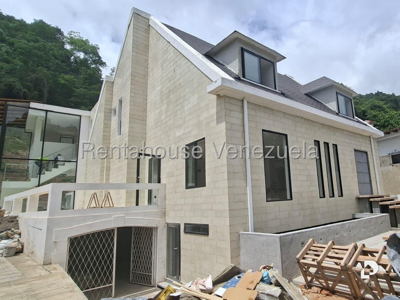 Casa en Santa Sofia, Caracas - Foto 1
