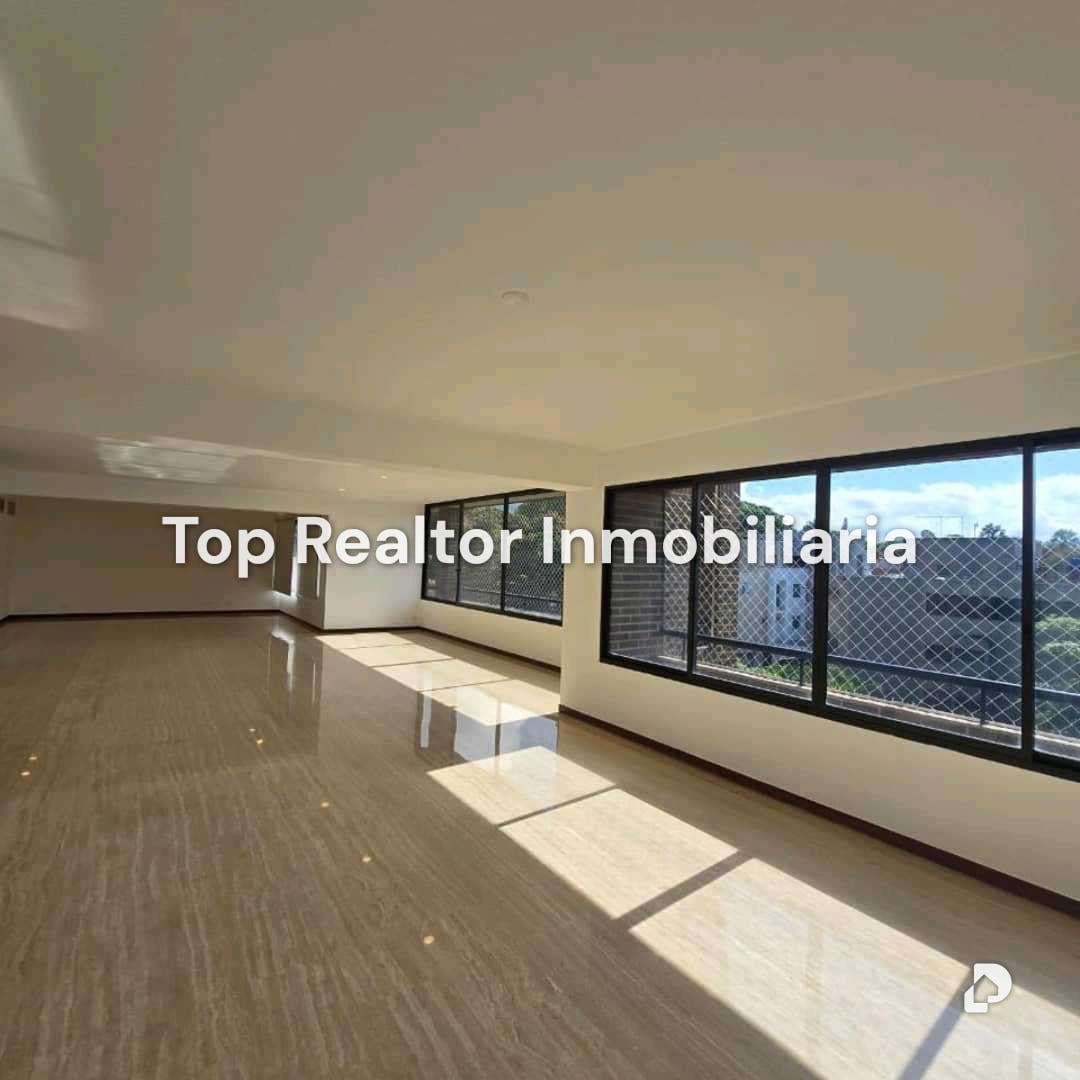 Apartamento en Country Club, Caracas - Foto 1