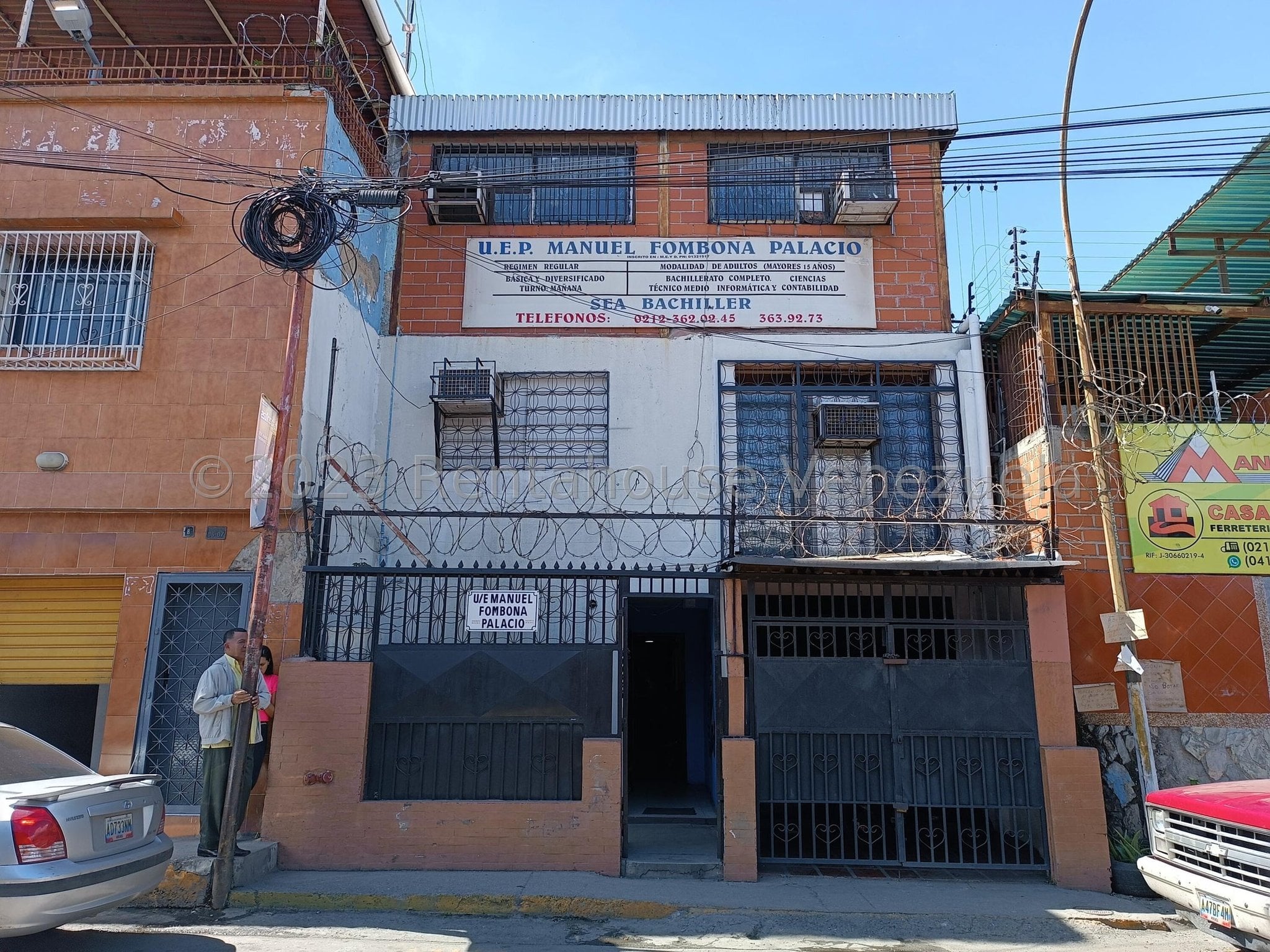 Edificio en venta en Guarenas - Foto 1