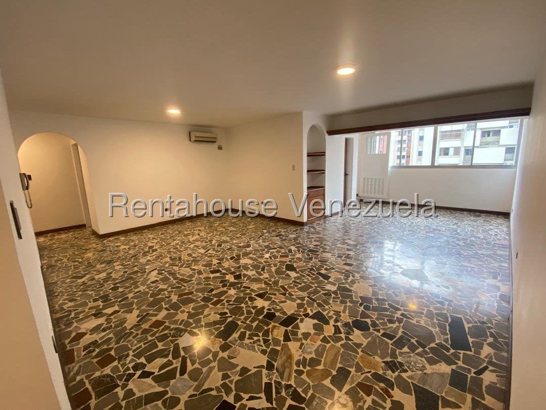 Apartamento en venta en La Urbina - Foto 1