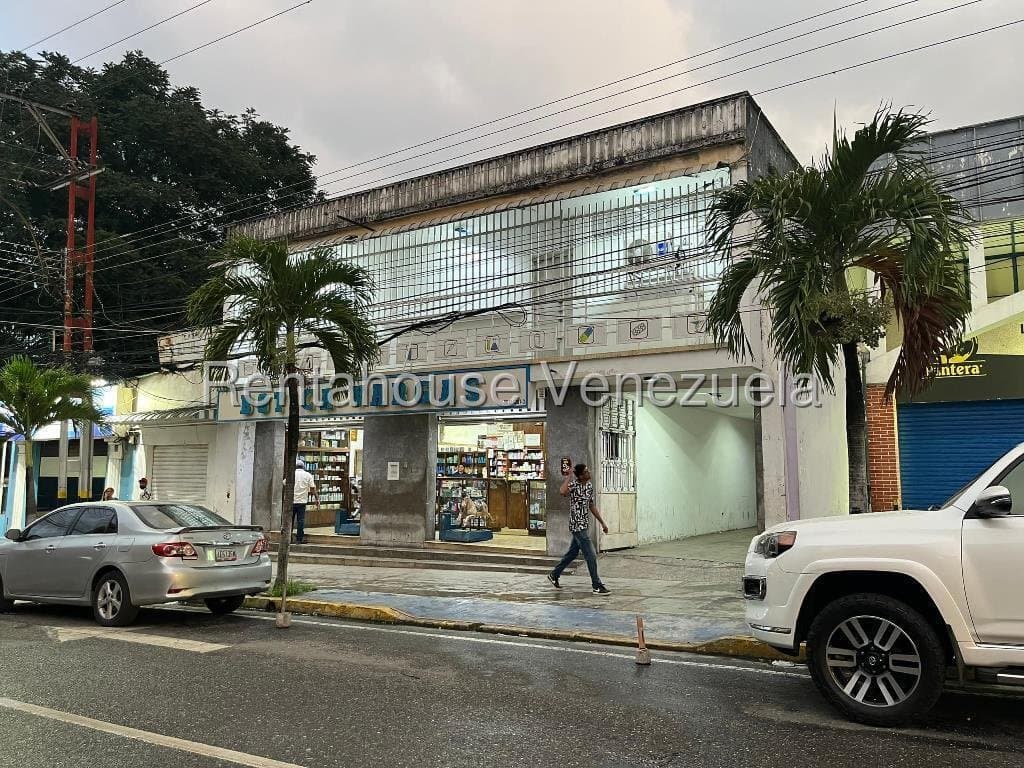 Local comercial en venta en Centro de Charallave