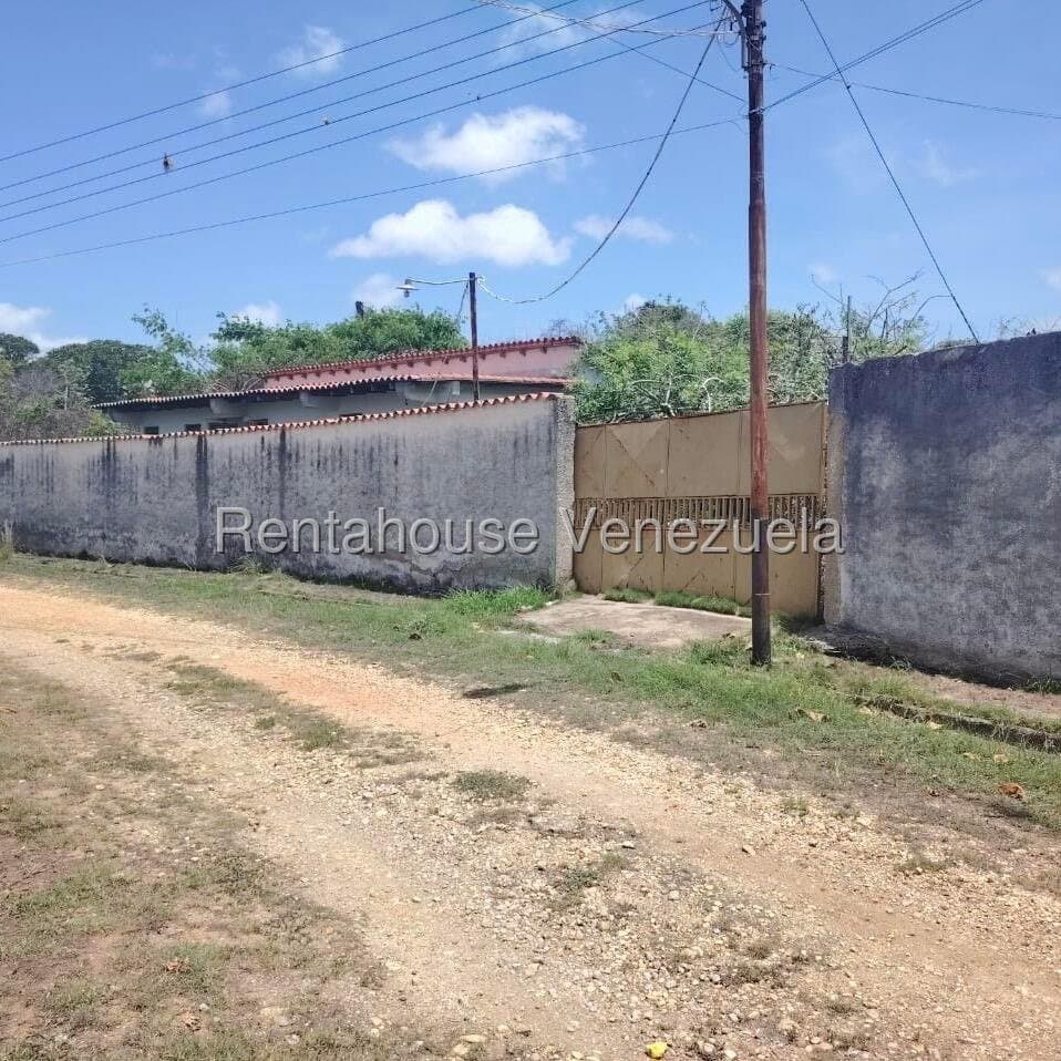 Terreno en venta en Campomar